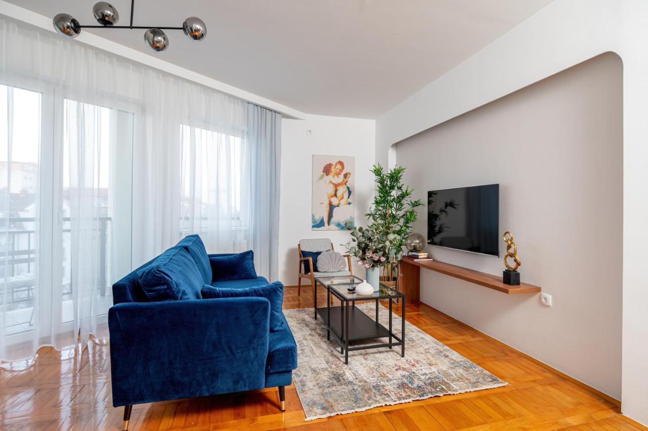 Aquarelle Apartment Subotica Bagian luar foto