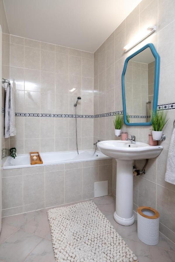 Aquarelle Apartment Subotica Bagian luar foto
